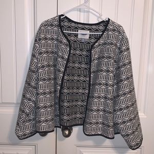 Women’s lightweight jacket/cardigan